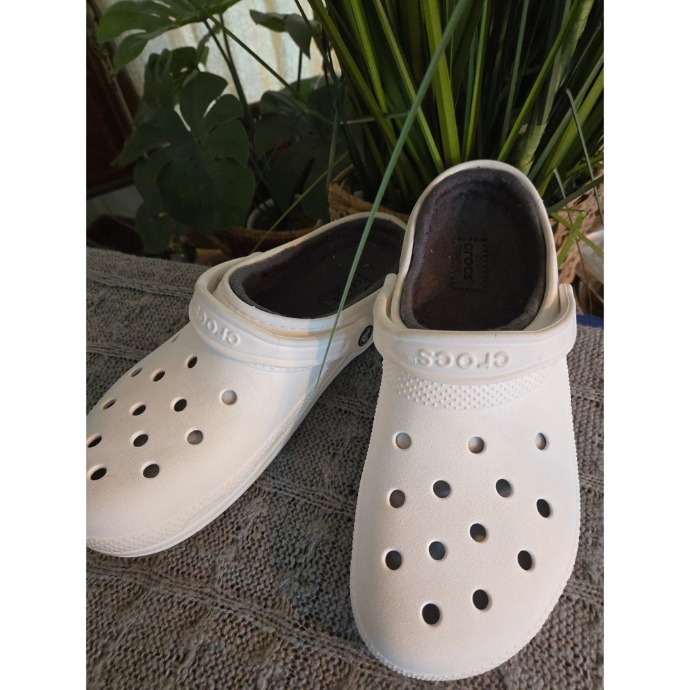 CROCS Classic Lined Clogs White Grey Fuzzy Fur Slip On Mens Size 11 M11